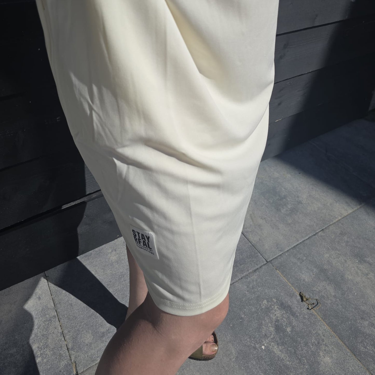 Gele zomerjurk met korte mouw en zakken